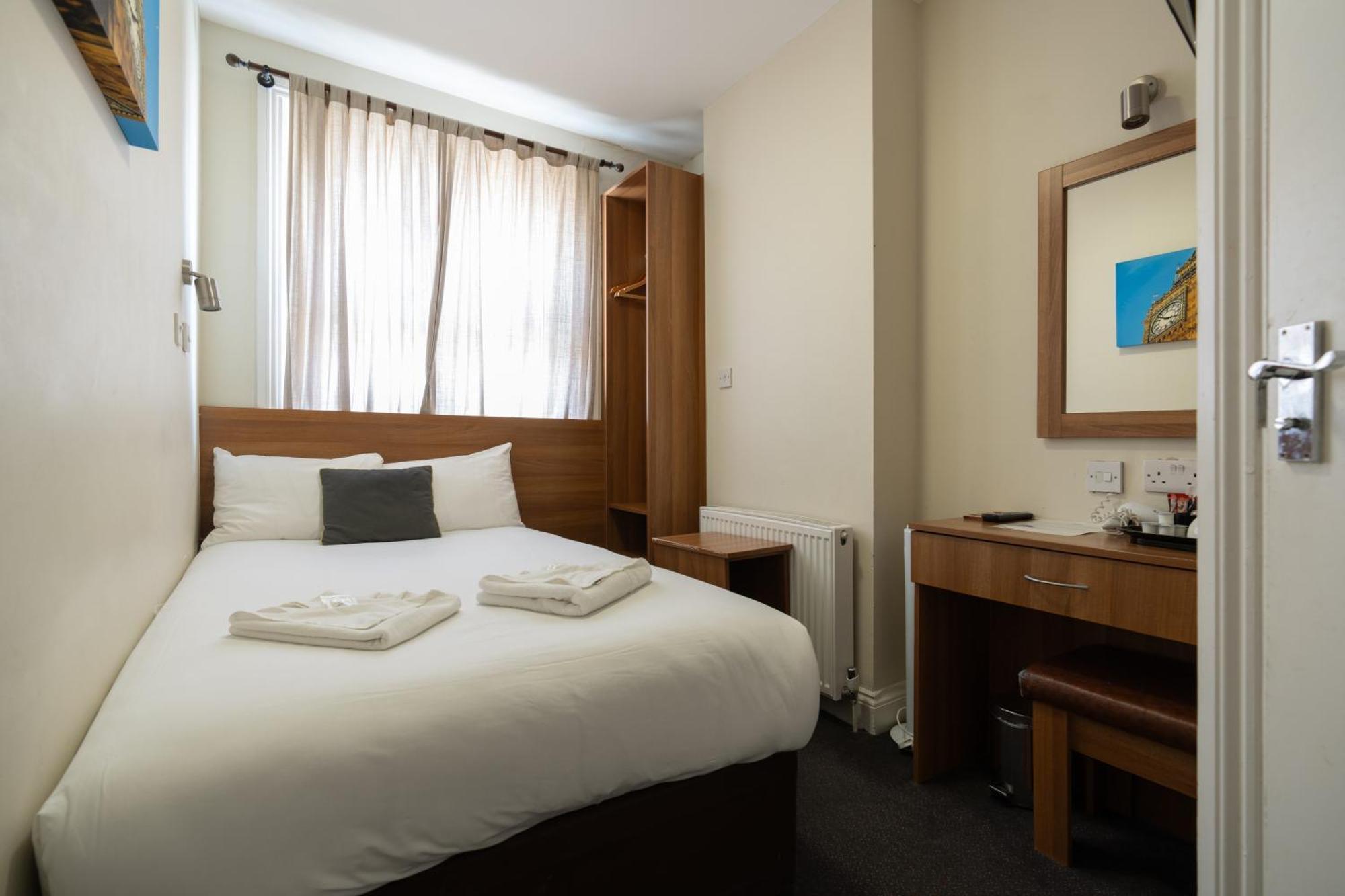 Ascot Hyde Park Hotel London Ngoại thất bức ảnh